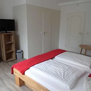 https://gasthaus-zum-lowen.com-bavaria.com